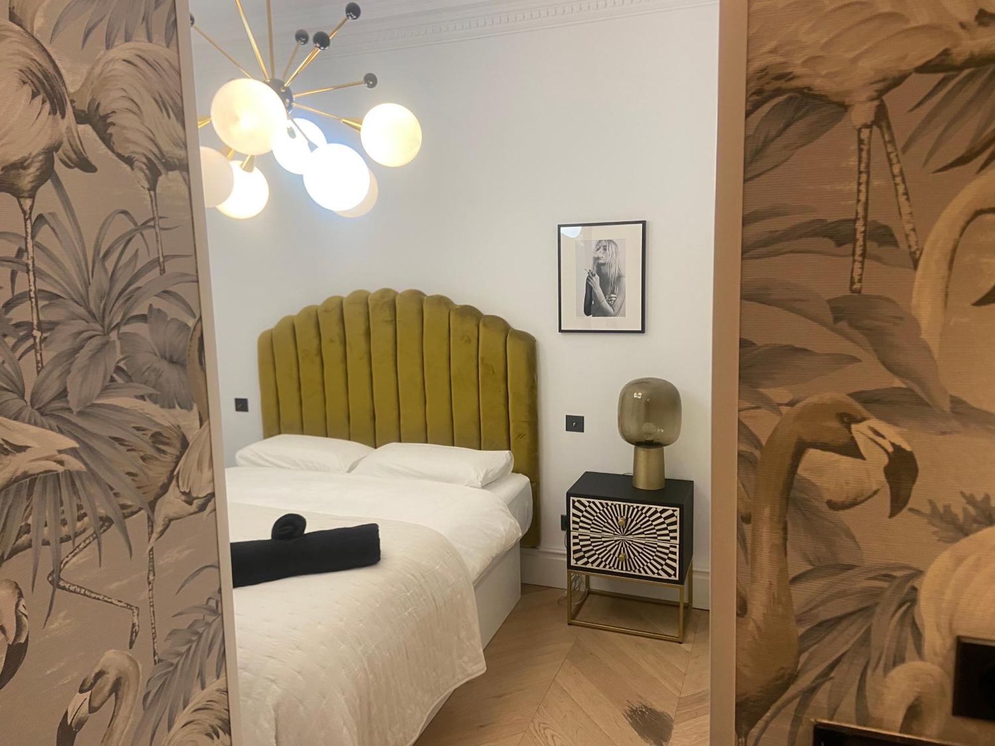 Luxury Apartment In Gran Via Madrid Luaran gambar