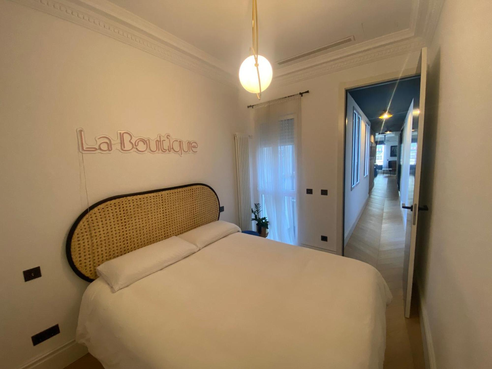 Luxury Apartment In Gran Via Madrid Luaran gambar